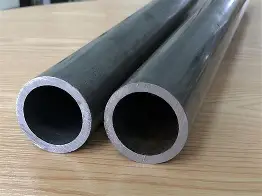 Tubo de aço sem costura