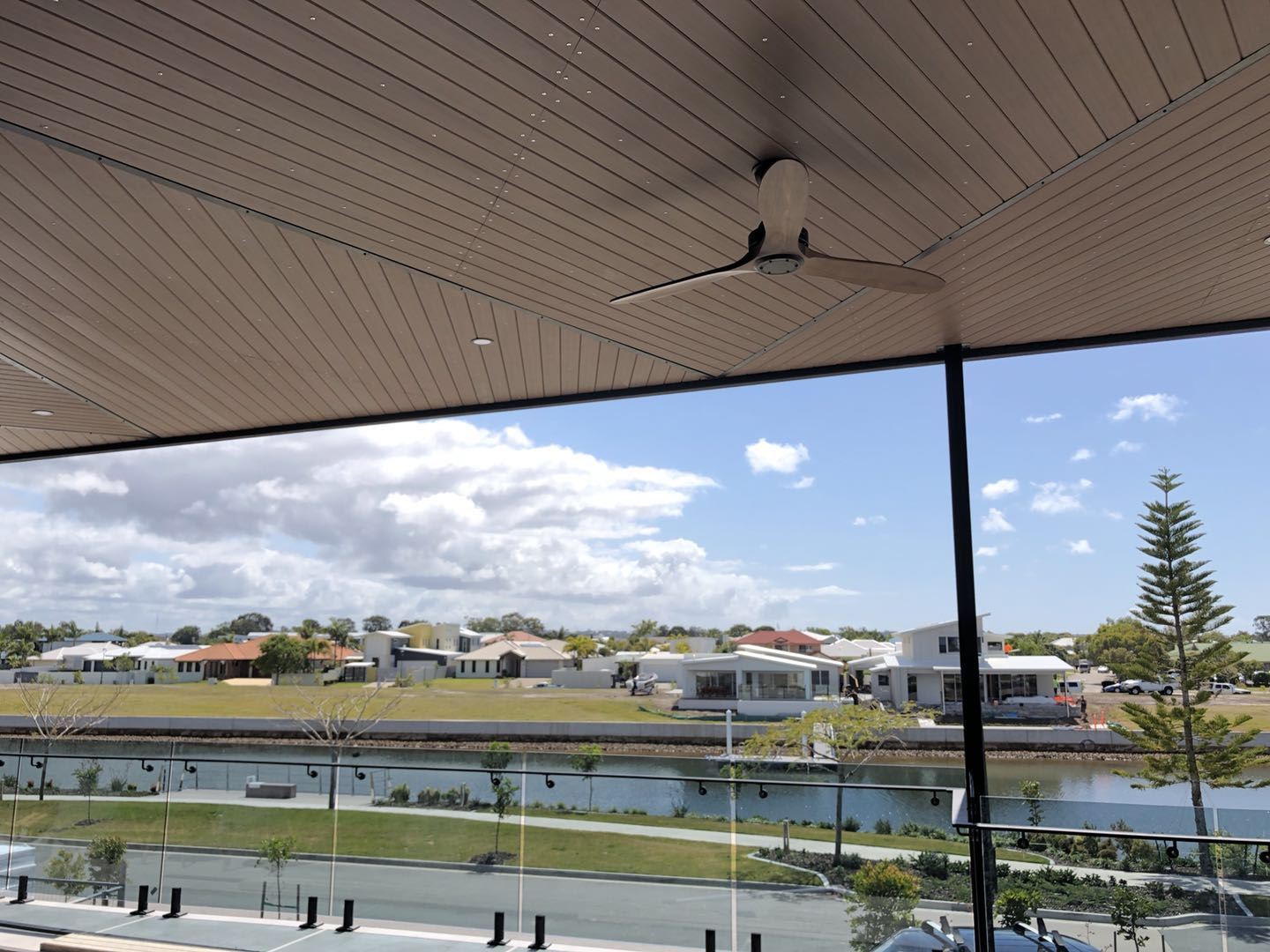 Status do mercado WPC 广州圆航-第 3 组-张丽霞